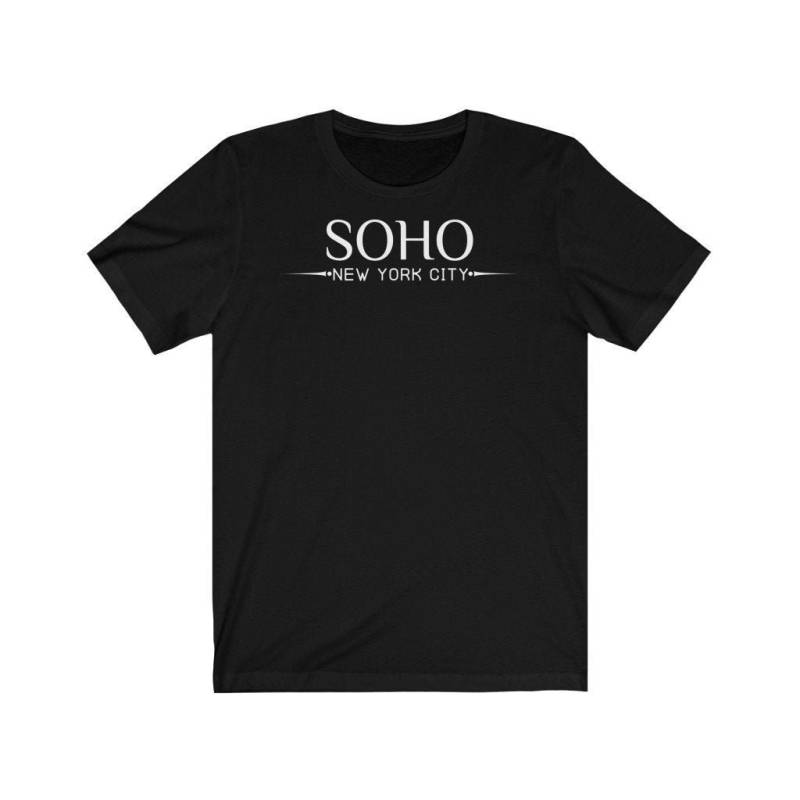 Soho New York City Shirt | Mode Trendige Shirts Geburtstagsgeschenk Fashionista Stil Trend Unisex T-Shirt von GaticaApparel