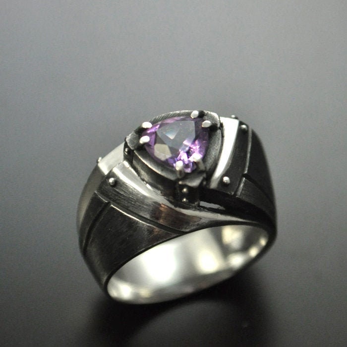 Ungewöhnlicher Sterling Silber Ring "Fidendum" | Moderner Statement Amethyst Einzigartiger Geburtsstein Silberring Ungewöhnlicher Sterling Silber Ring "Fidendum" | Moderner Statement Amethyst Einzigartiger Geburtsstein Silberring von GatoJewel
