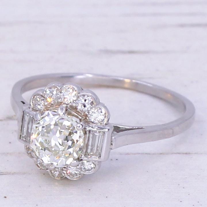 Mid Century 1.28 Karat Altschliff & Baguetteschliff Diamant Ring, Circa 1960 von GatsbyJewels