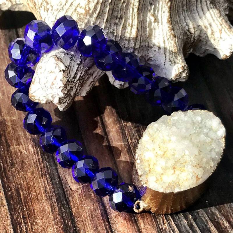 Blaue Perlen Armband, Druzy Schmuck, Weiße Stapelbare Damen Boho, Geschenk Für Sie von GaudiDazzles