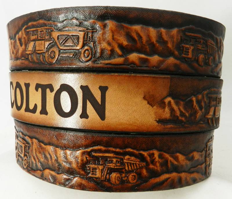 Namensgürtel Des Kindes, Dump Trucks von GavereLeather