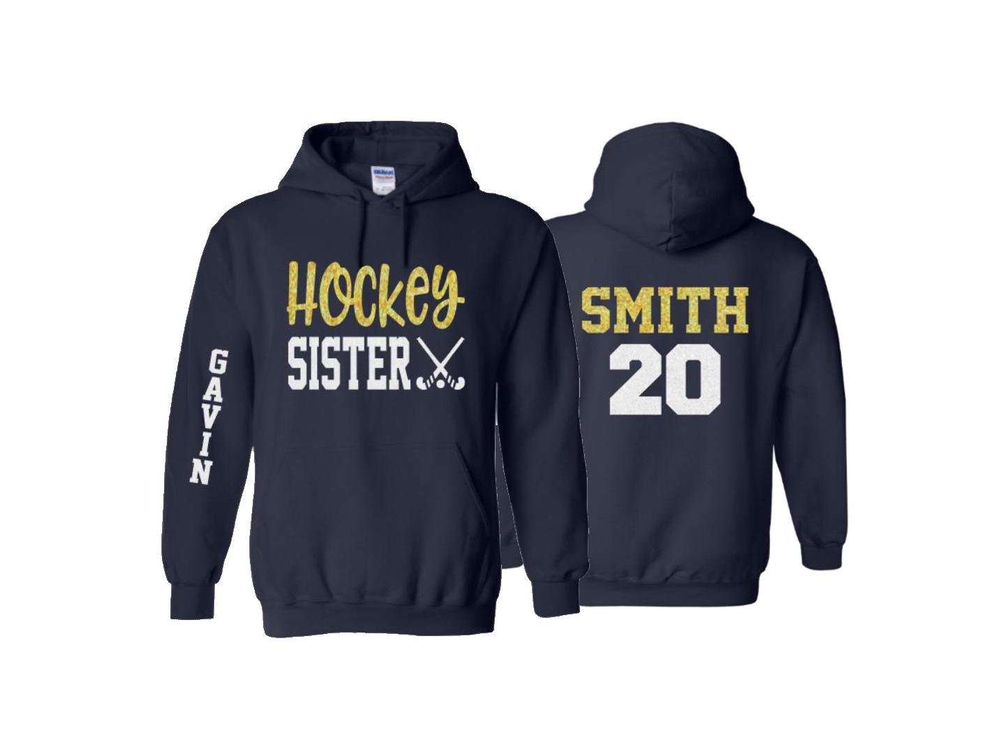 Glitter Hockey Schwester Hoodie | Feldhockey Bling Hoodies Spirit Wear Farben Anpassen von GavinsAllye