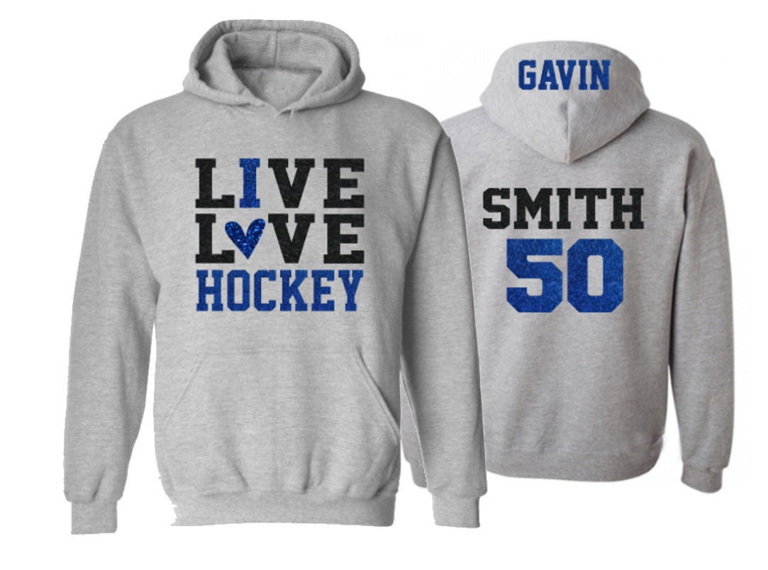 Glitzer Live Love Hockey Hoodie | Ich Liebe Hockeyschläger Feldhockey Bling Eishockey Spirit Wear Farben Anpassen Jugendliche Oder Erwachsene von GavinsAllye