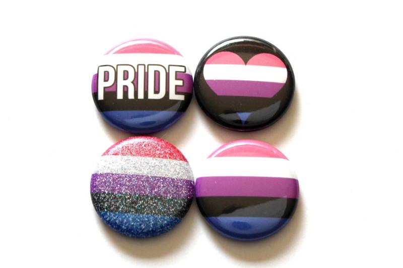 Genderflüssigkeit Pride Pins Glitzer Flagge, Herz & Designs - Set Mit 4 Pins von GayAndTired
