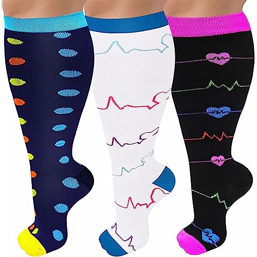 3 Paar Kompressionsstrümpfe in Übergröße (20-30 mmHg) für Frauen und Männer Extra große breite Wadenstrümpfe Kniestrümpfe (DE/NL/SE/PL, Alphanumerisch, 3XL, Große Größen, Regular, Mehrfarbig-1) von Gcbiger