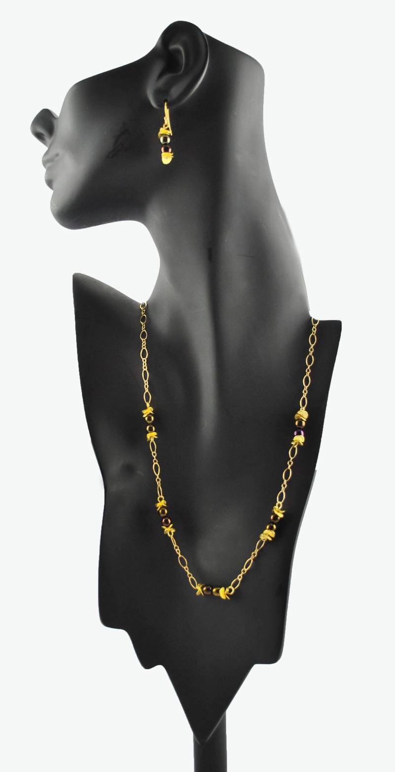 Glas Mit Gold Getönten Abstandshalter Auf Gefüllt Ovale Gliederkette von GeanaMarieCreations