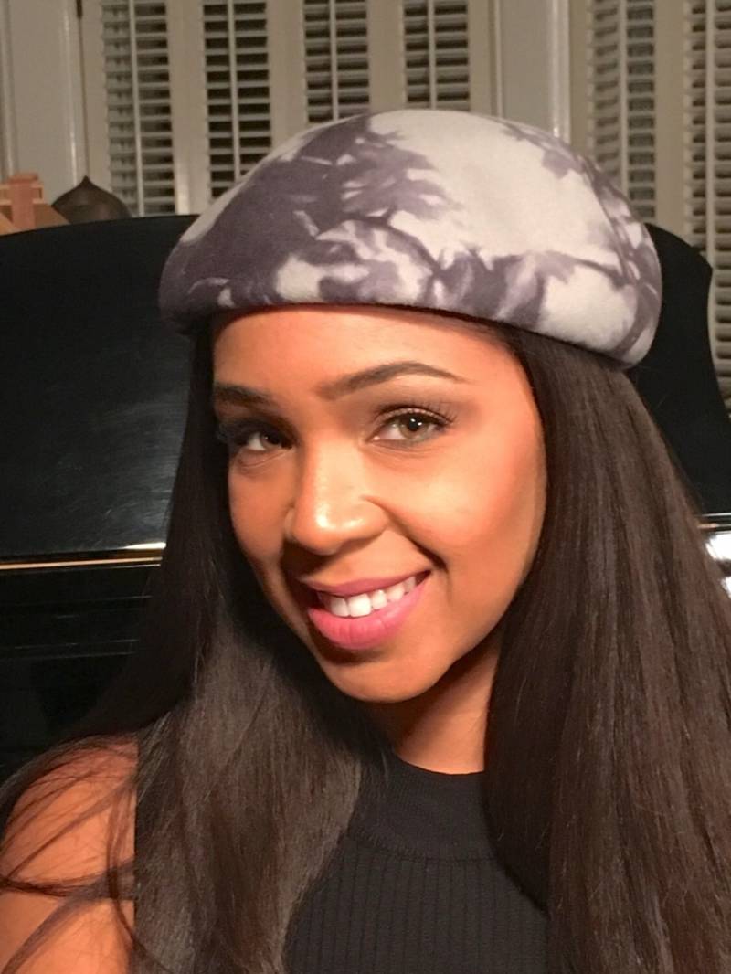 Marmorierte Grau Und Weiße Velour Filz Baskenmütze - Sportlich-Winter Hut-Geburtstag Geschenk Hut - Kirchen Handmade Hut-Polo Hut von GeauxChapeauxHats