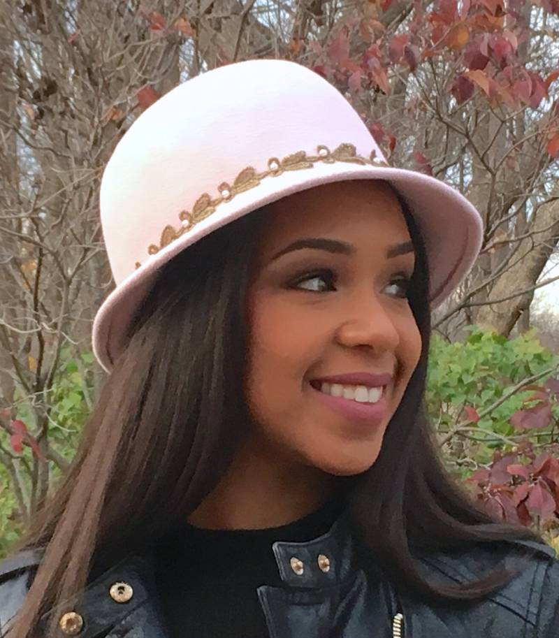 Weicher Rosa Velour Wollfilz Hut - Kleine Krempe- Vintage Bronze Metallic Blatt Trimmen- Perlen- Kirchenhut- Hochzeitshut- Weihnachts Geschenk von GeauxChapeauxHats