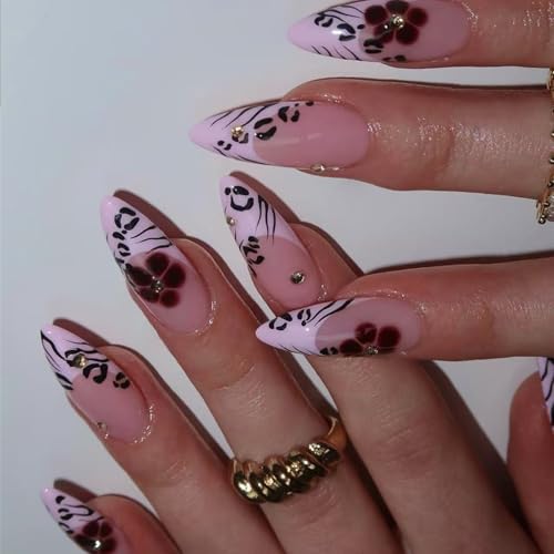 Drücken Sie Auf Nägeln Kurzer Mandel Gefälschter Französisch Full Deckung Acryl False Flower Design Für Frauen Mädchen Kleben Auf Nagel von Geavonyg