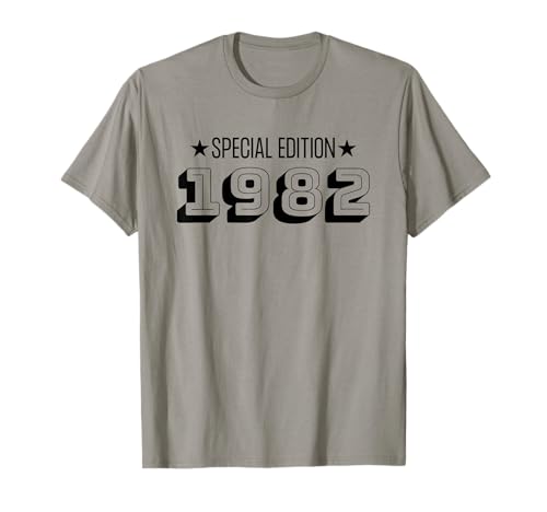 Jahrgang 1982 Geburtstag Design Frauen Männer geboren 1982 T-Shirt Jahrgang 1982 Geburtstag Design Frauen Männer geboren 1982 T-Shirt von GebGesch 1982 Geburtstag Geschenke