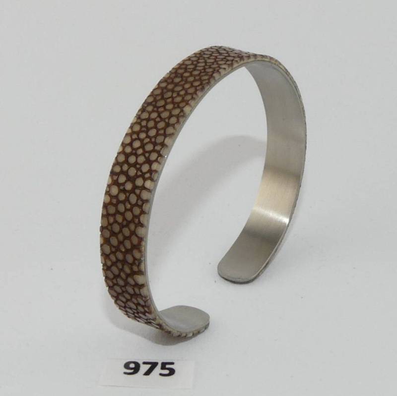Genuine Stingray Leather Bracelet Stainless Steel Genuine Stingray Leather Bracelet Stainless Steel von GebertsShop