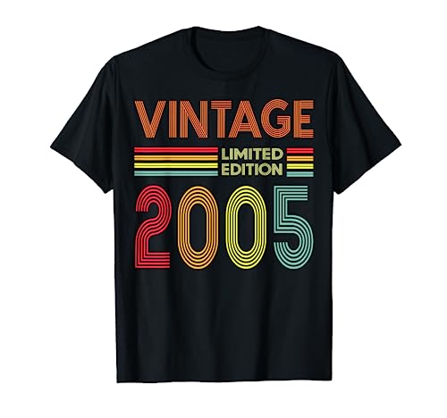 18. Geburtstag Junge Mädchen 18 Jahre 2005 Lustig Geschenk T-Shirt von Geburtstagsgeschenk Tshirts Co.