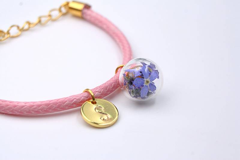 Armband "Vergissmeinnicht" Kugel Anhänger Glaskugel Mit Buchstabe von Gedankenwunder
