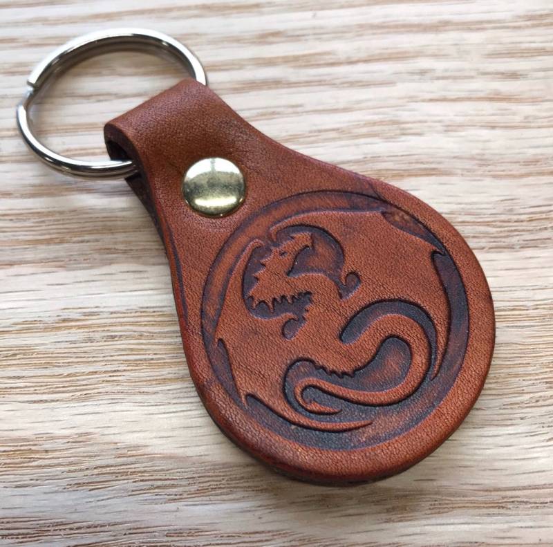 Drachen Schlüsselanhänger Drachen Schlüsselanhänger von GeekPinsUnlimited