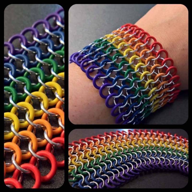 Handgemachtes Regenbogen Dehnbares European Weave Armband Handgemachtes Regenbogen Dehnbares European Weave Armband von GeekdomWear