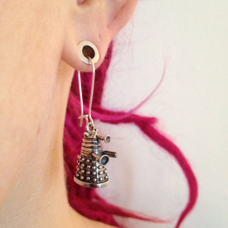Der Doktor Inspiriert Dalek Ohrringe Der Doktor Inspiriert Dalek Ohrringe von Geekonista