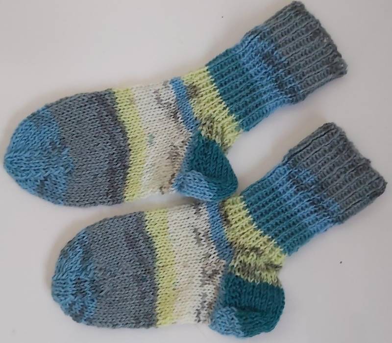 stricksocken Wollsocken Handgestrickt Für Kinder Größe 24/25 Socken von GefjonsDesign