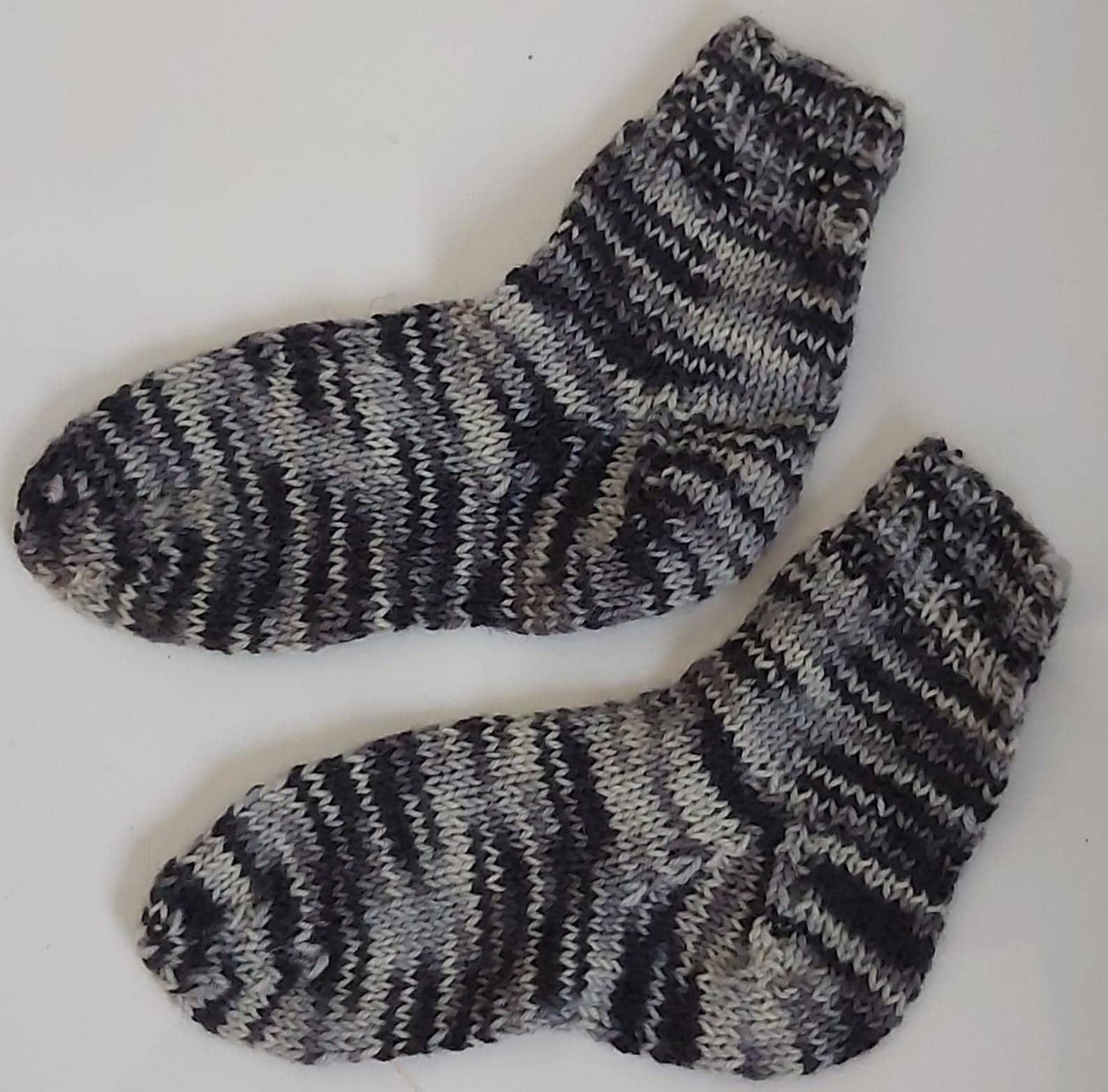 stricksocken Wollsocken Handgestrickt Für Kinder Größe 24/25 Socken von GefjonsDesign