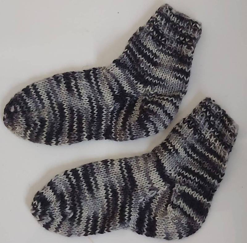 stricksocken Wollsocken Handgestrickt Für Kinder Größe 24/25 Socken von GefjonsDesign