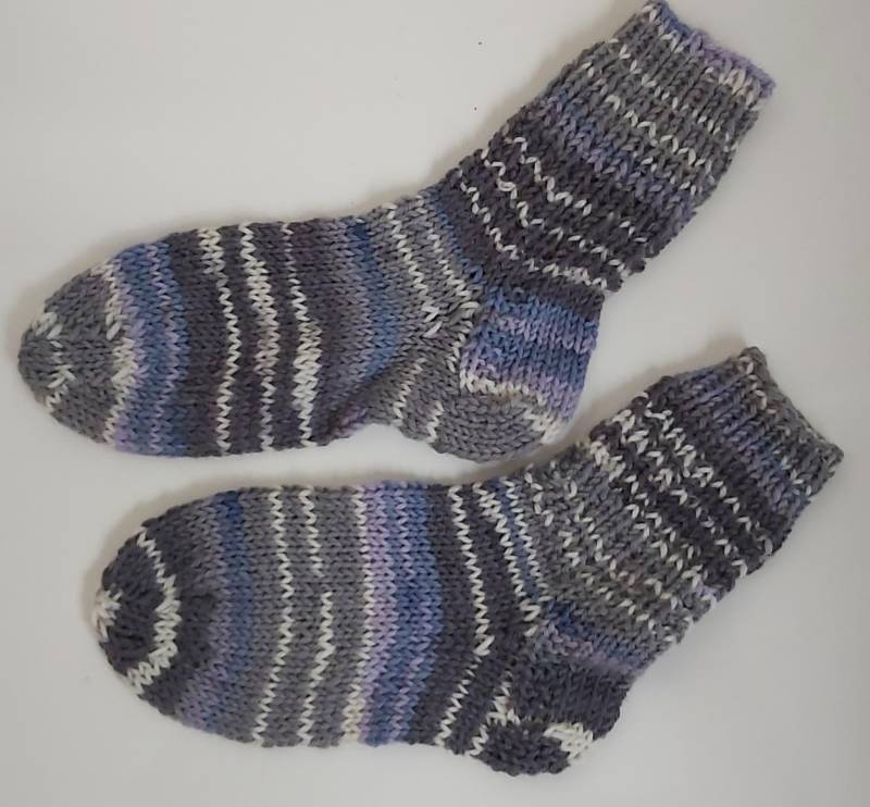stricksocken Wollsocken Handgestrickt Für Kinder Größe 28/29 Socken von GefjonsDesign