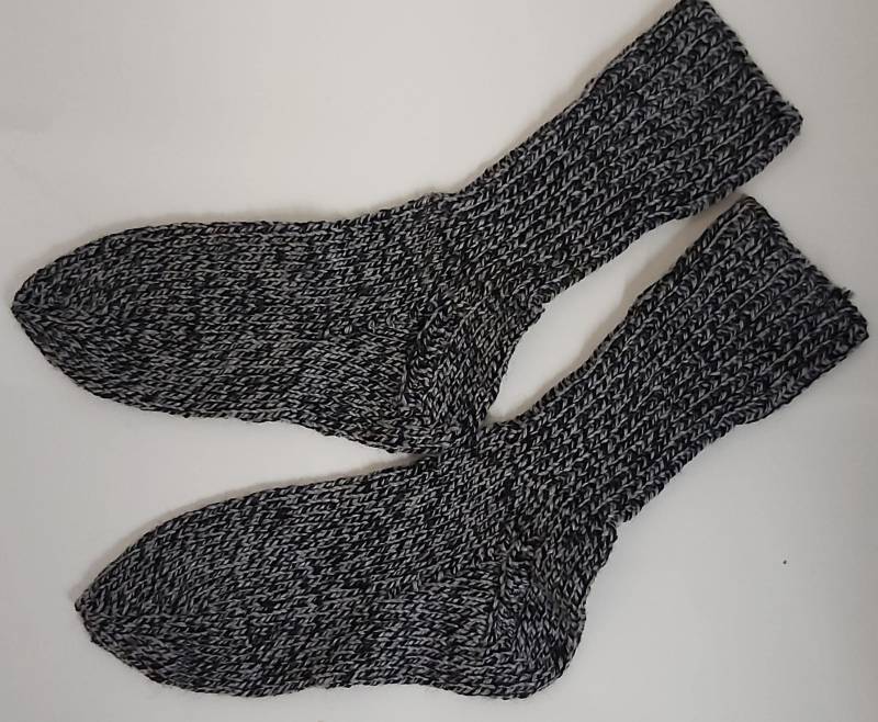 stricksocken Wollsocken Handgestrickt Für Kinder Größe 28/29 Socken von GefjonsDesign