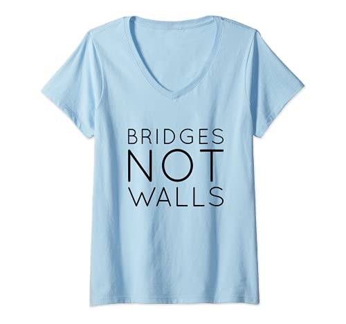 Damen Bridges not Walls - Anti Nazi und anti Rassismus T-Shirt mit V-Ausschnitt Damen Bridges not Walls - Anti Nazi und anti Rassismus T-Shirt mit V-Ausschnitt von Gegen Rassismus