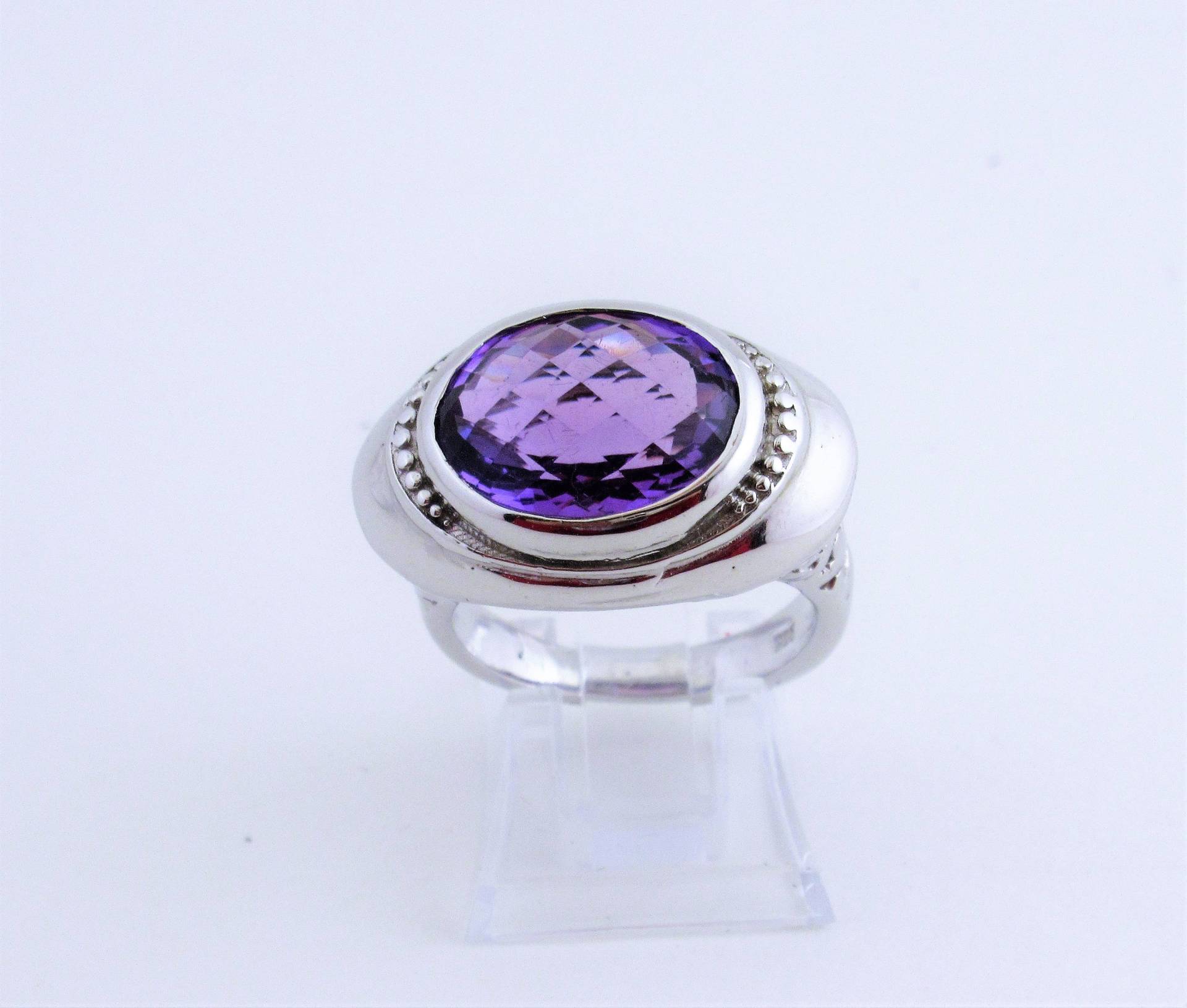 Ananas Cabochon Geschnitten Ovale Natürliche Große Amethyst Silber Ring von Geligems