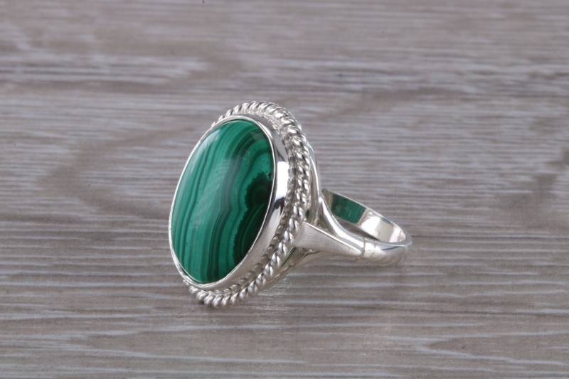 Großer Oval Geschliffener Malachit Silber Ring Großer Oval Geschliffener Malachit Silber Ring von GemArtsCo