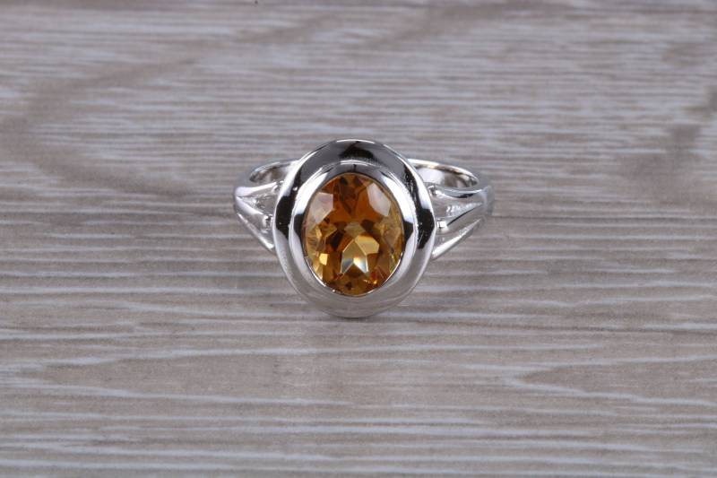 Oval Geschliffenes Citrin Set Silberring Oval Geschliffenes Citrin Set Silberring von GemArtsCo