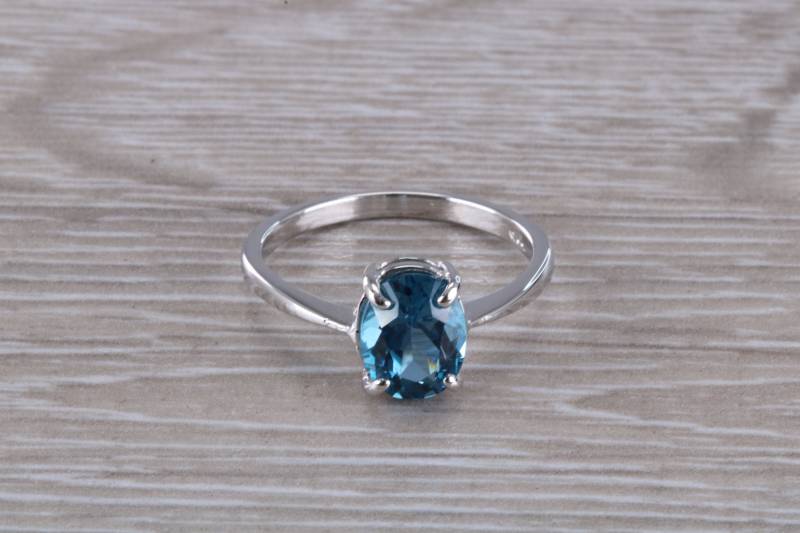 Ovaler Schliff Blautopas Set Silberring von GemArtsCo