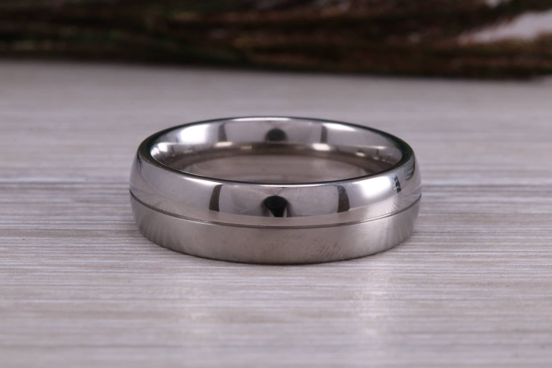 Titan Gemusterte Finish Band, Geringes Gewicht Und Sehr Langlebig, Wahl Der Breiten, Perfekt Als Ehering Oder Mode-Ring von GemArtsCo