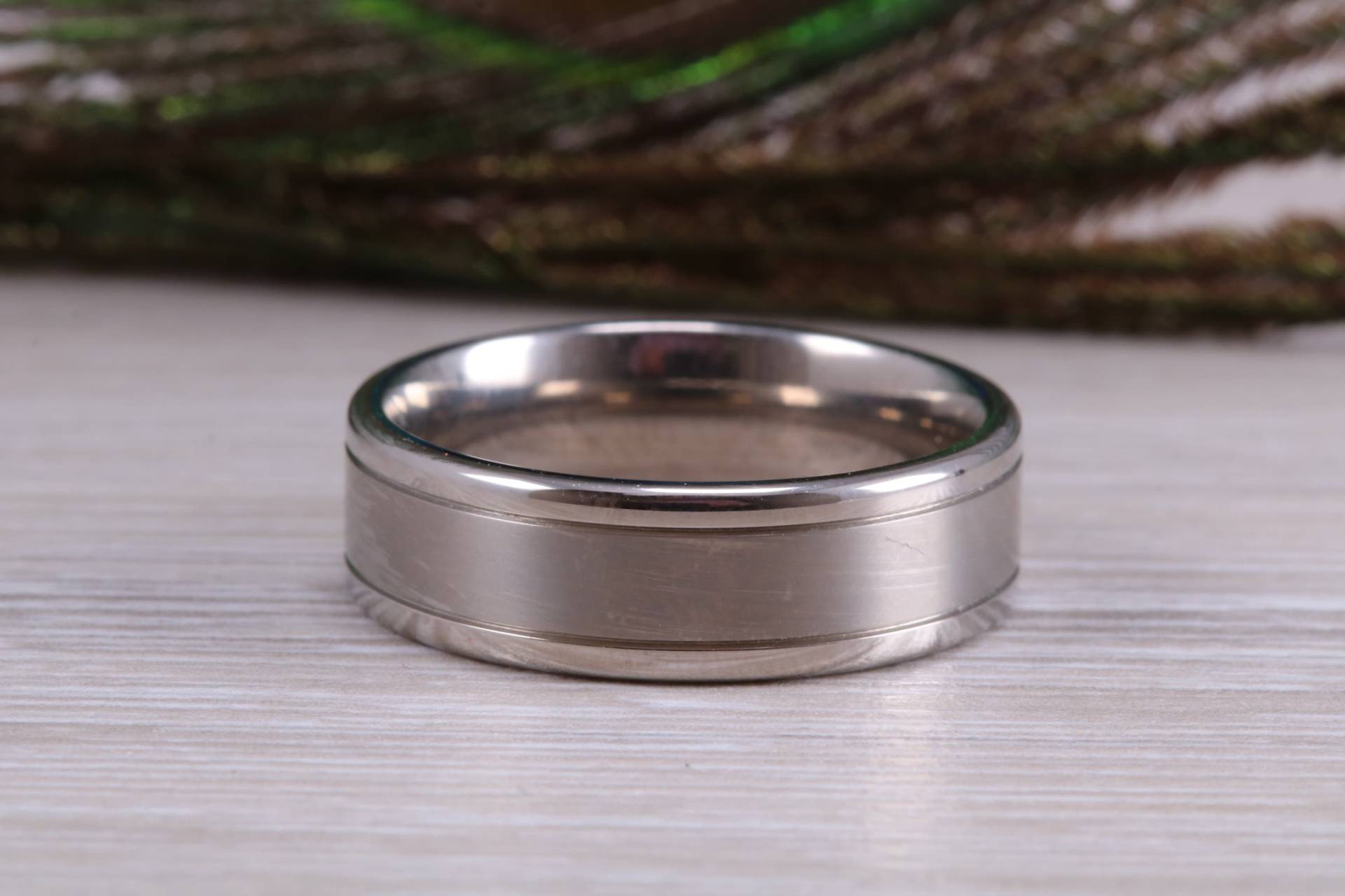 Titan Patteriertes Band, Leicht Und Sehr Strapazierfähig, Auswahl Der Breiten, Perfekt Als Ehering Oder Modering von GemArtsCo