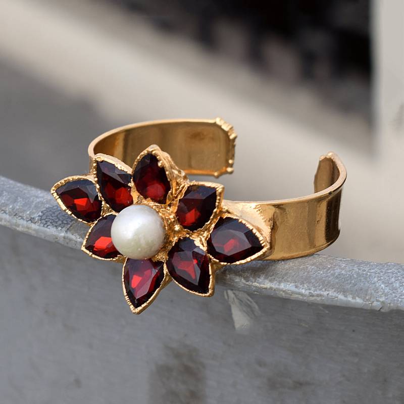 Granat Edelstein-Manschette Armband Armreif | Perlen-Armreif Für Sie Frauen Geschenke Geschenk von GemFormingStudio