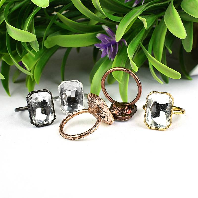 Kristall Quarz Edelstein Ring ~ Rechteckiger Boho Ringe Für Frauen Ehering Handgemachter Schmuck von GemFormingStudio