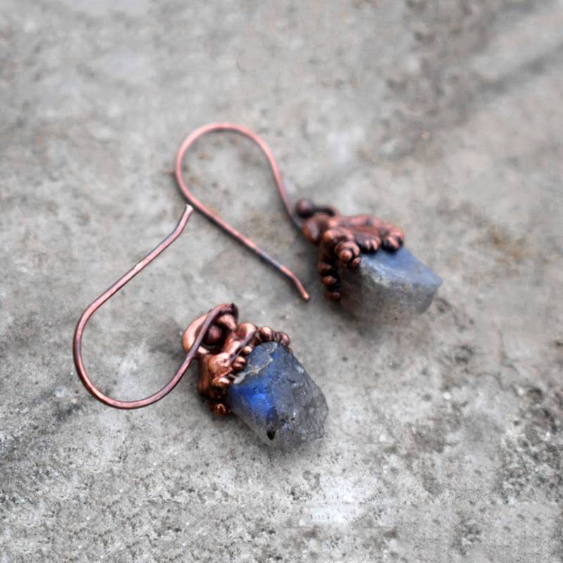 Labradorit Ohrring | Roh Ohrringe Für Sie Für Frauen Edelstein Kupfer Oxidierte von GemFormingStudio