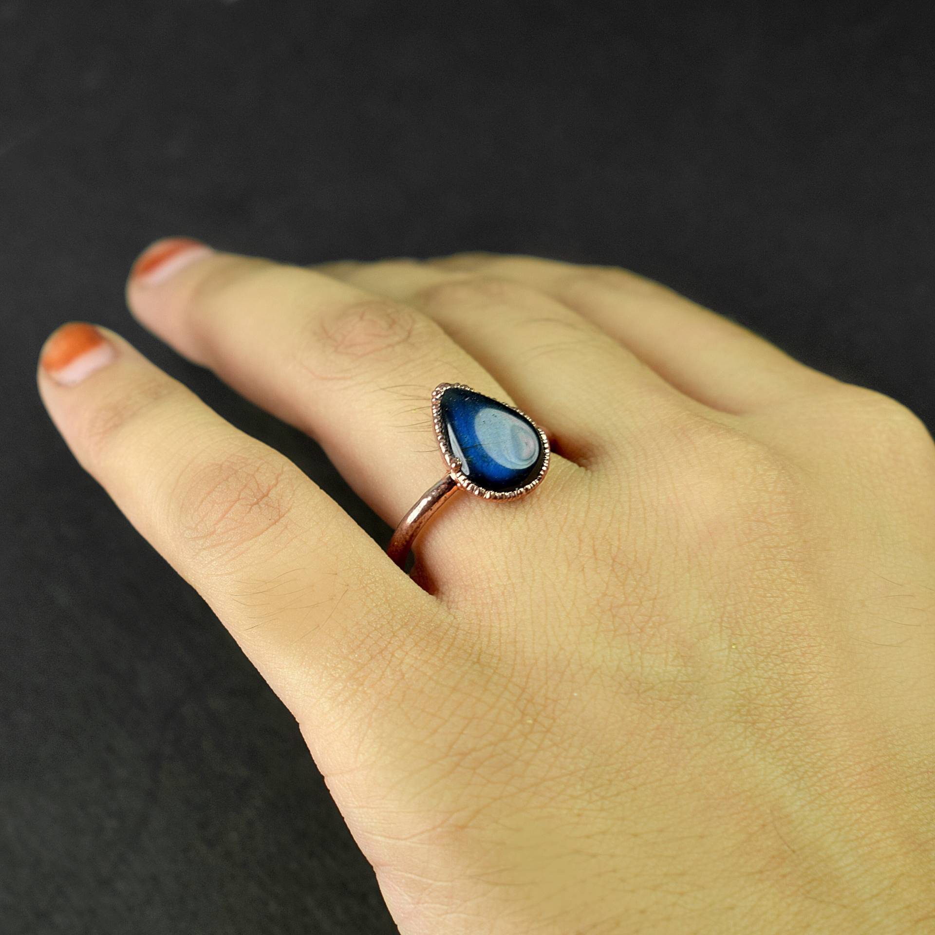 Natürliche Blue Fire Labradorit Edelstein Ring | Ringe Für Frauen Jubiläum Statement Handgefertigter Schmuck Hochzeit von GemFormingStudio