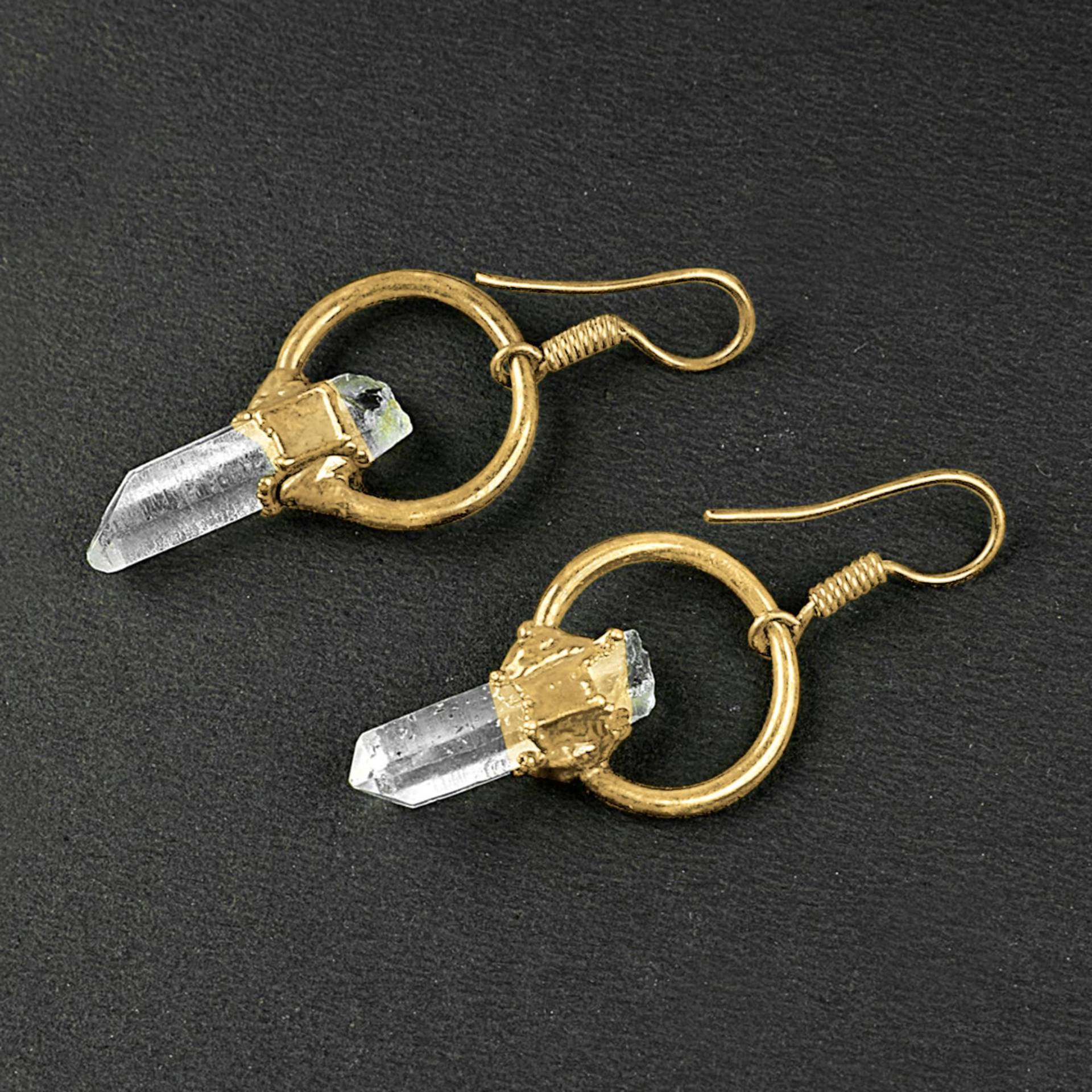 Natürliche Kristall Quarz Bleistift Edelstein Ohrring ~ Tropfen Ohrringe Einzigartige Für Frauen Baumeln von GemFormingStudio