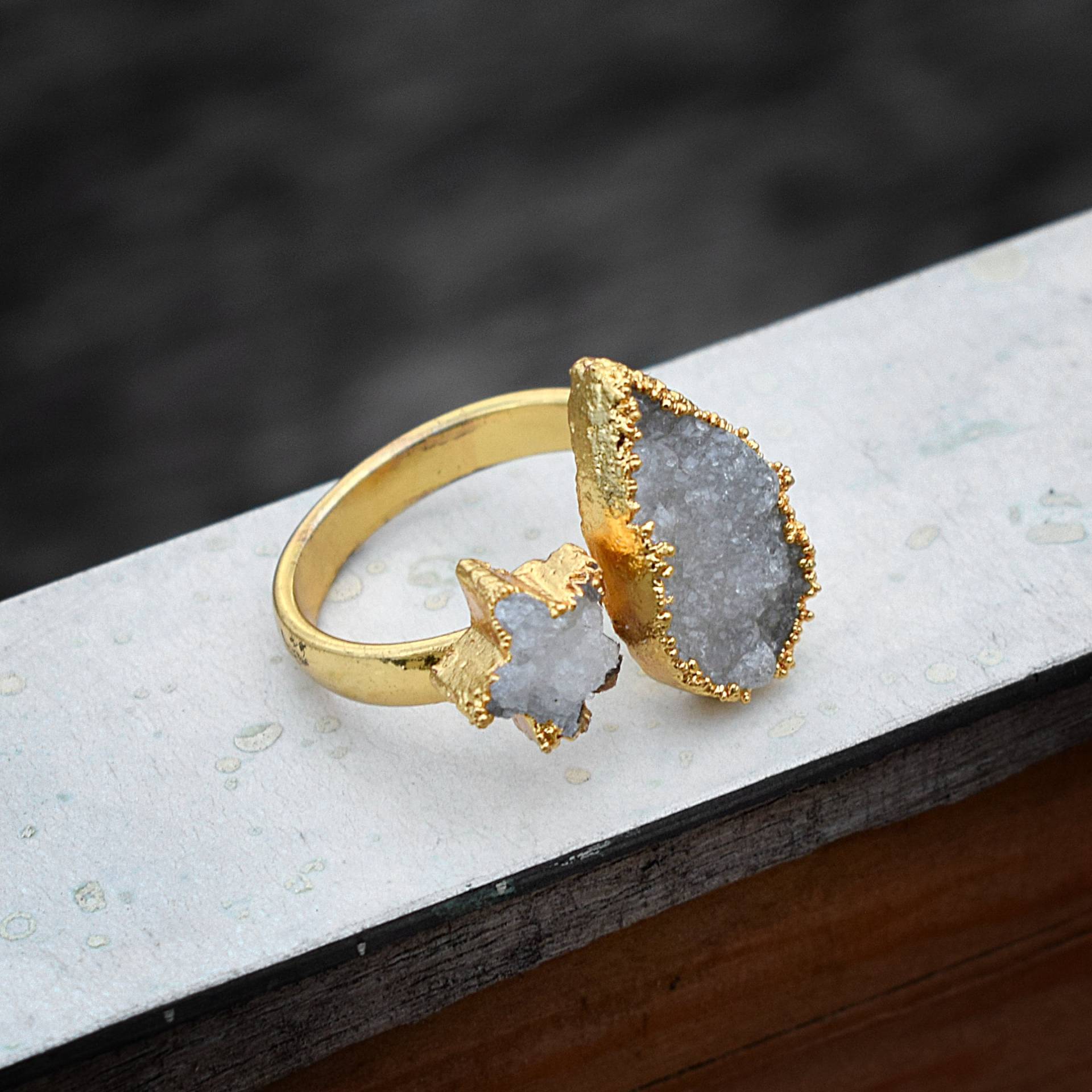 Natürlicher Weißer Stern Druzy Edelstein Ring ~ Offener Jahrestag Geschenke Ringe Für Frauen Geburtsstein Ehering Vintage von GemFormingStudio