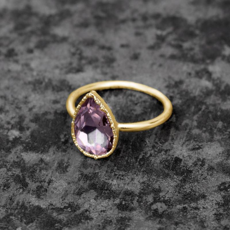 Rosenquarz Teardrop Ring, Kupfer Facettierter Stein Statement-Ring von GemFormingStudio