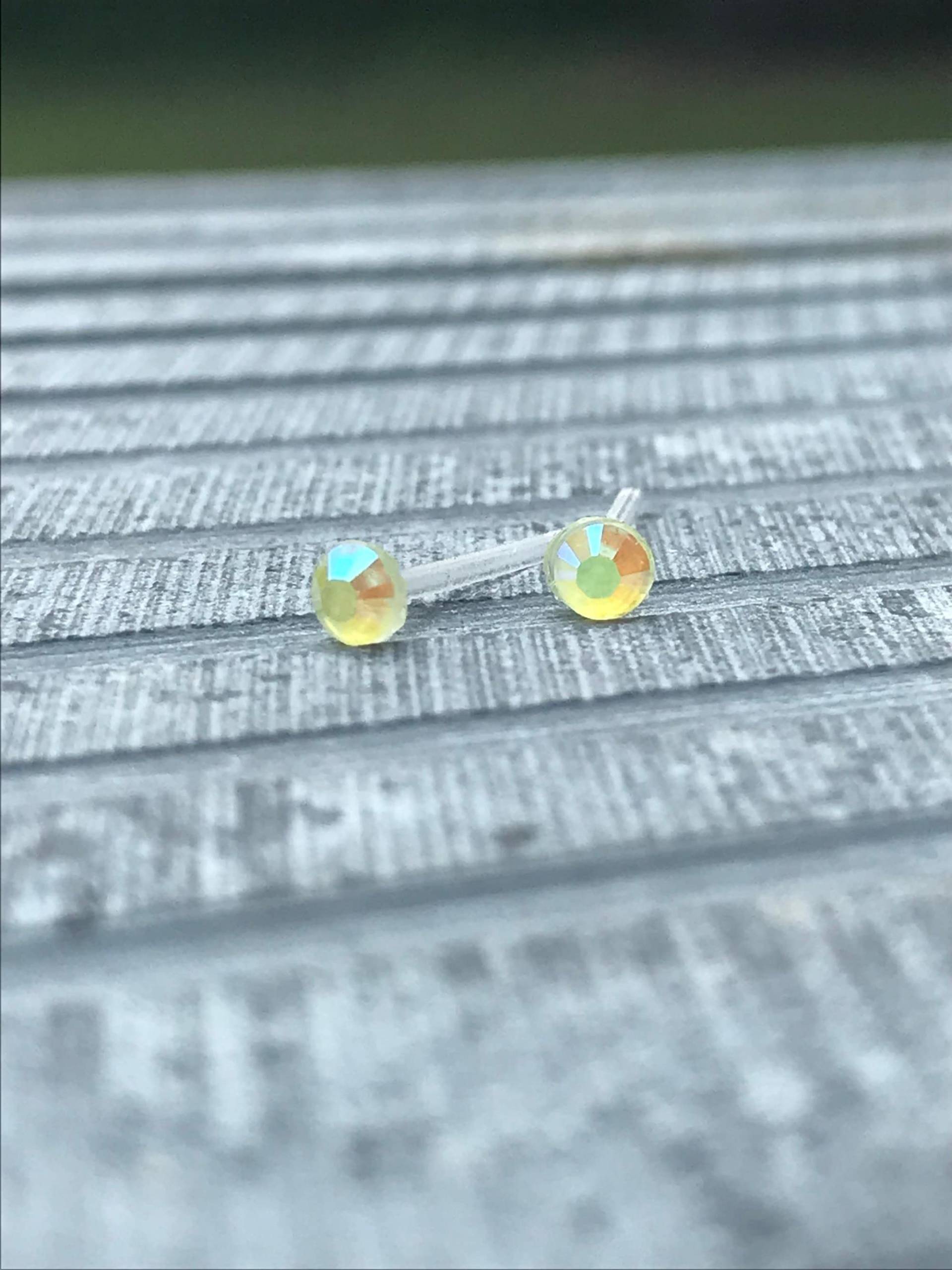 Winzige Ohrstecker, 3 Mm Kunststoff Ohrstecker Für Frauen Oder Männer, Keine Metallohrringe Empfindliche Ohren, Geschenkideen Ideal Kinder Erwachsene von GemInAShell