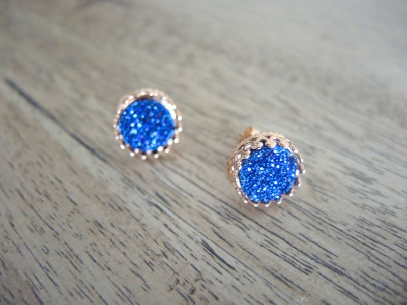 Midnight Blue Druzy Ohrstecker 18K Rose Gold Vermeil Krone Ohrstecker, Chalcedon Titan Beschichtet 10 Mm von GemJewelrybyHWestNY