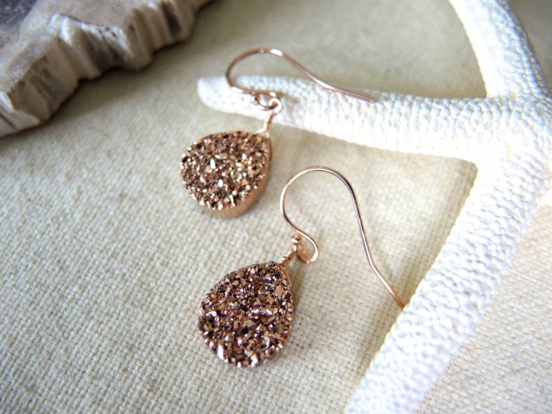 Rosegold Druzy Ohrringe 14K Rose Gold Filled, Birne, Stein Ohrringe, Handgemachte Schmuck Geschenke von GemJewelrybyHWestNY