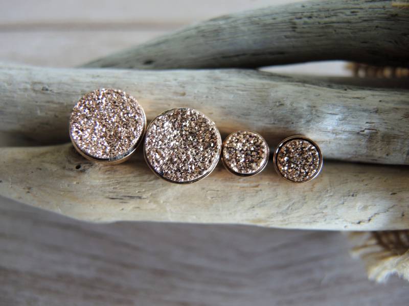 Rosegold Druzy Ohrstecker 18K Vermeil Bezel Ohrstecker, Chalcedon Titan Beschichtet 6 Mm & 10 von GemJewelrybyHWestNY