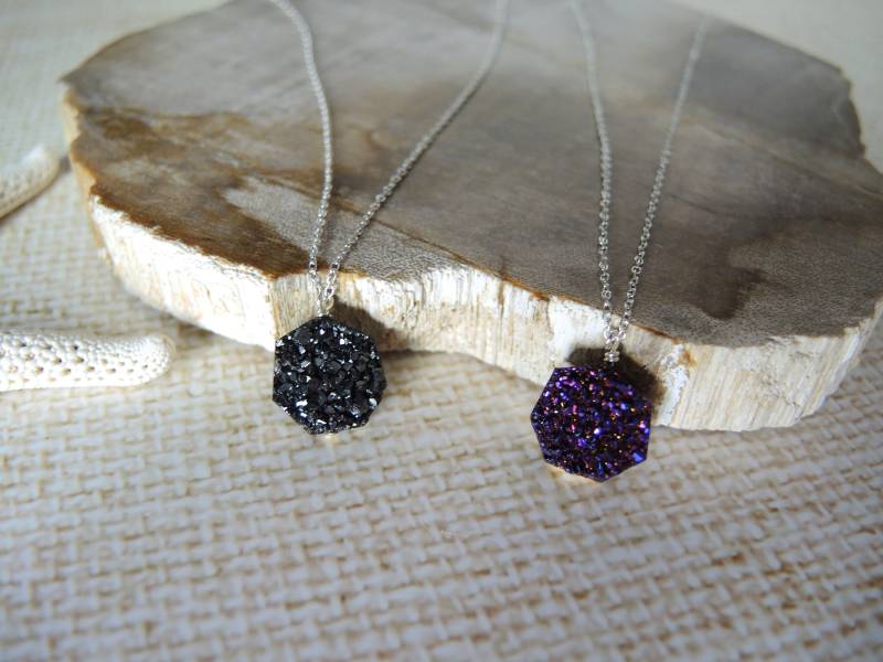 Schwarz Druzy & Plum Halskette Siebeneck 12 Mm, Sterling Silber Kette, Chalcedon Titan Beschichtet von GemJewelrybyHWestNY