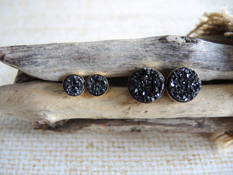 Schwarze Druzy Ohrstecker 18K Vermeil Gold Ohrstecker, Rund | 6 Mm/10 Mm von GemJewelrybyHWestNY