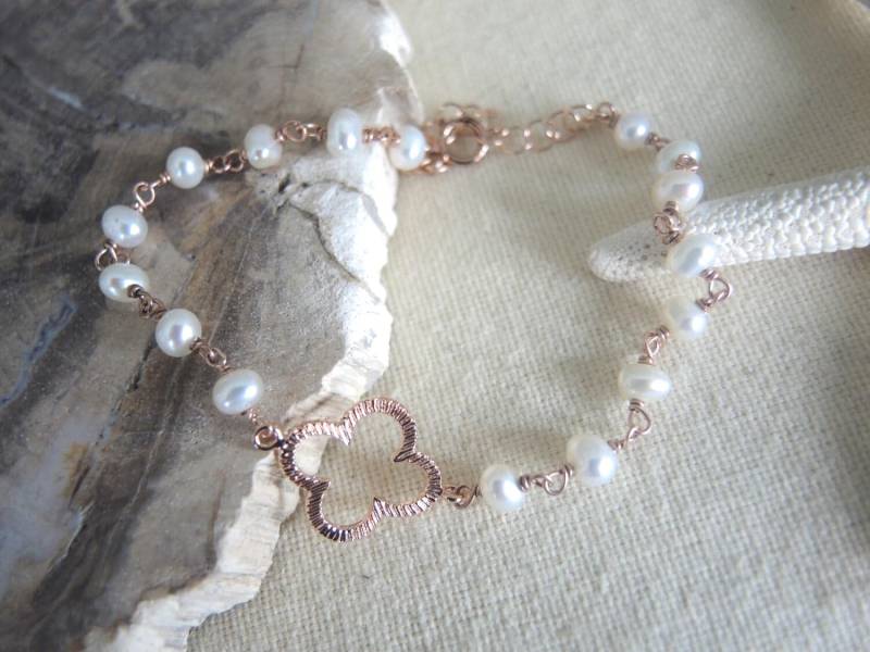 Süßwasser Perlen Armband Rosegold Klee, Grauer Chalcedon von GemJewelrybyHWestNY