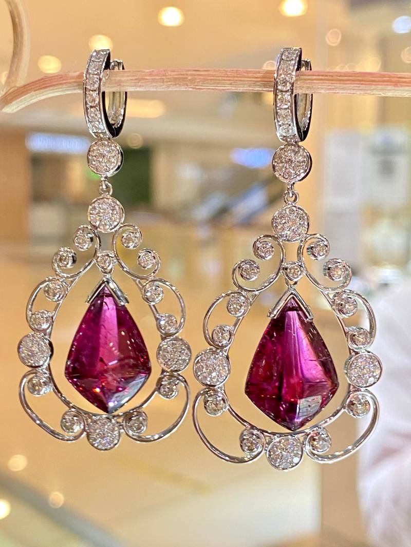 Rubellit Turmalin Und Filigrane Diamant Ohrringe in 18K Massiv Weiß Gold von GemPrincessBoutique