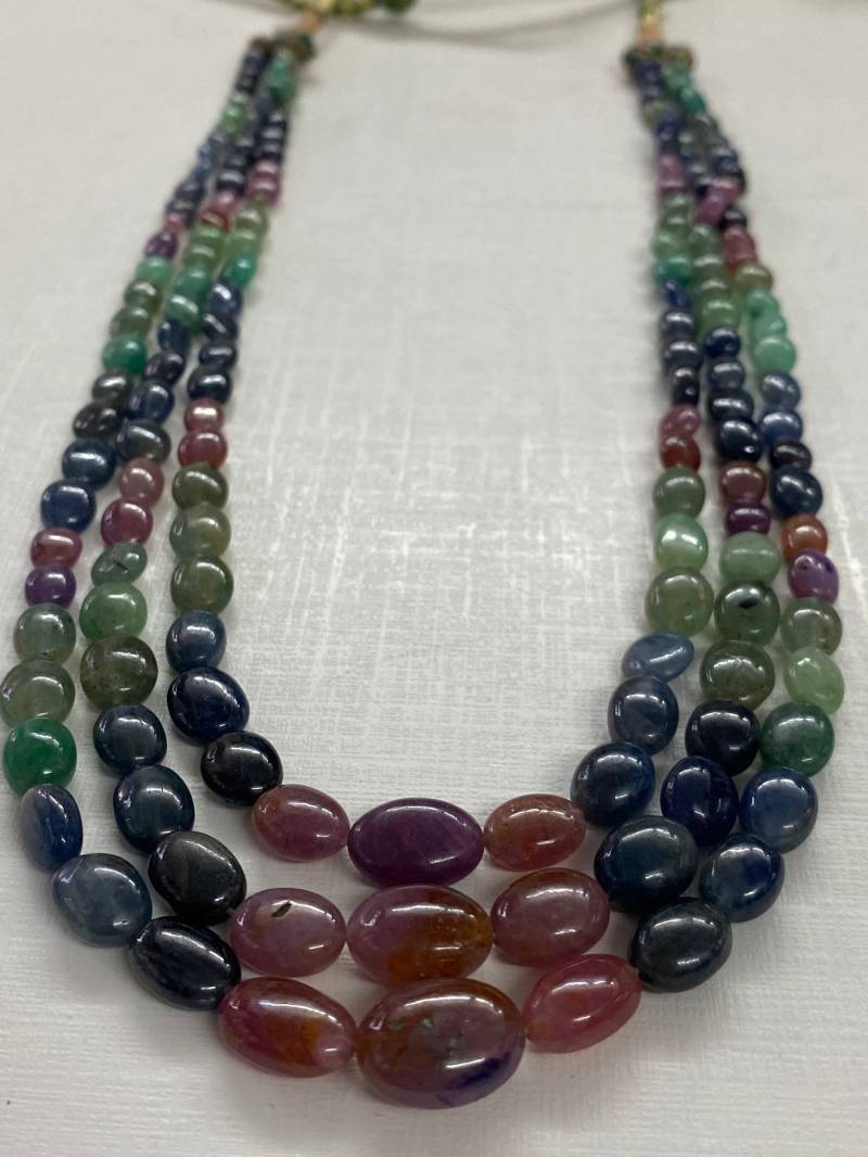 Multi Halskette Schöne Seltene Rubin Blau Saphir Smaragd Ovale Brioletten Glatt Poliert Selten Schön von GemSourceCorporation