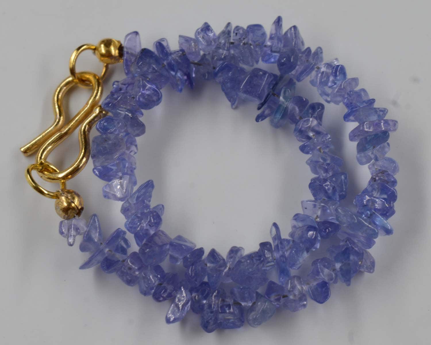 Tanzanit Natürliche Edelstein 7" Armband Kleine Nuggets Chips Ungeschnitten Schlichte Perlen Designer Mode Schmuck Schöne Geschenk Für Junge Freundin Tanzanit Natürliche Edelstein 7" Armband Kleine Nuggets Chips Ungeschnitten Schlichte Perlen Designer Mode Schmuck Schöne Geschenk Für Junge Freundin von GemStoneHouse2012