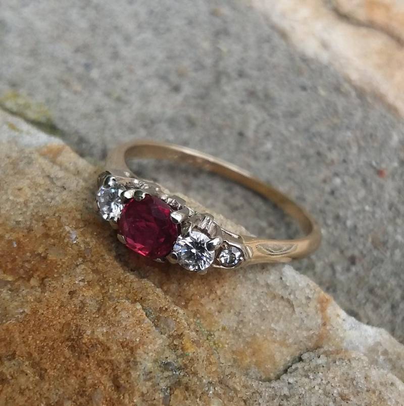Vintage Rubin Und Diamant Ring | Begutachtet Vintage Rubin Und Diamant Ring | Begutachtet von GemTreasureHunter